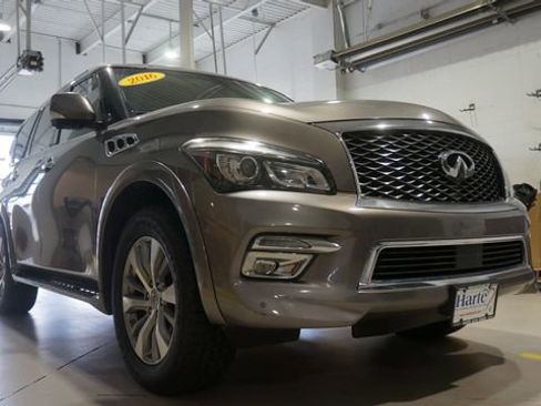 Used 2016 INFINITI QX80 4WD w/ Driver's Assistance Package image 3