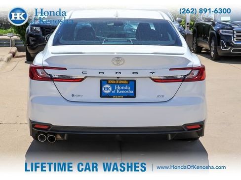 Used 2025 Toyota Camry SE w/ Multimedia Upgrade Package FWD image 4