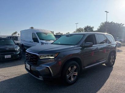 Used 2025 Honda Pilot EX-L