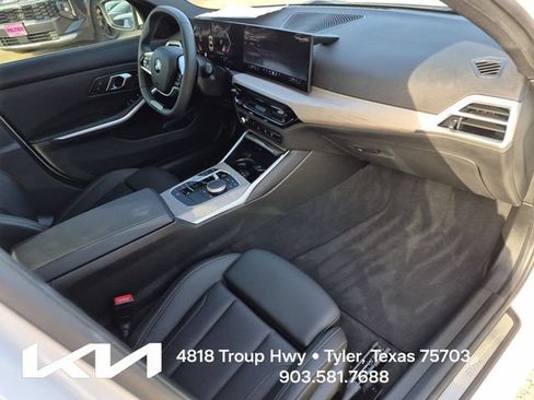 Used 2025 BMW 330i Sedan RWD image 10