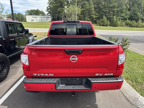 Used 2024 Nissan Titan SV w/ Accessory Utility Package AWD/4WD image 2