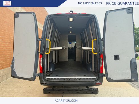 Used 2019 Mercedes-Benz Sprinter 170 image 23