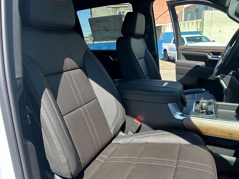 New 2026 Chevrolet Silverado 2500 High Country w/ Technology Package AWD/4WD image 31