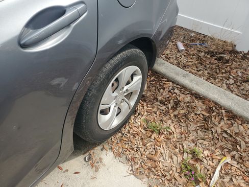 Used 2013 Honda Civic LX image 10