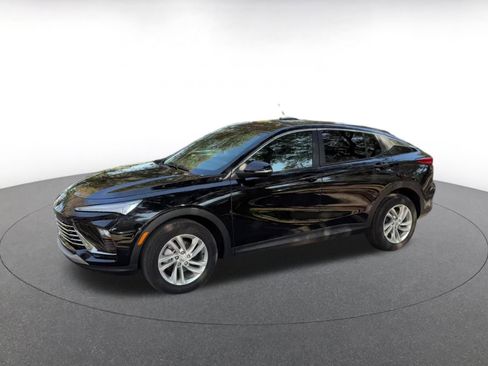 Used 2025 Buick Envista Preferred image 8