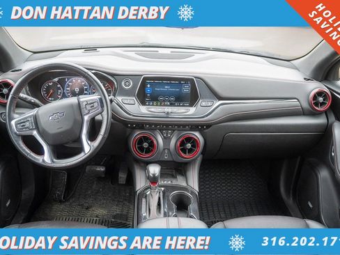 Used 2021 Chevrolet Blazer RS w/ Enhanced Convenience Package image 4