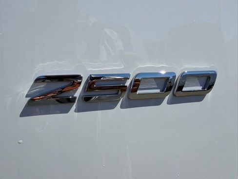 New 2026 Mercedes-Benz Sprinter 2500 image 9