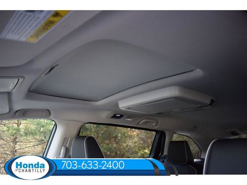 New 2026 Honda Odyssey Touring image 20