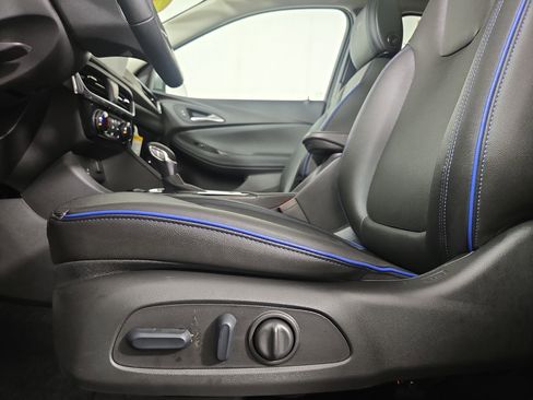 Certified 2026 Buick Encore GX Sport Touring w/ Comfort Package FWD image 30