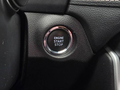 Certified 2025 Toyota RAV4 XLE AWD/4WD image 18