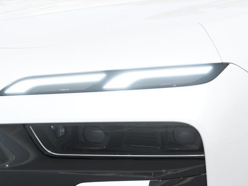 New 2026 BMW 740i RWD image 6