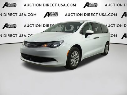 Used 2021 Chrysler Voyager L