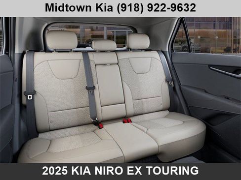 New 2025 Kia Niro EX Touring FWD image 17