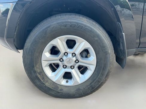 Used 2021 Toyota 4Runner SR5 AWD/4WD image 27