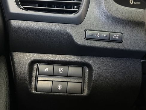 Used 2025 Nissan Leaf S FWD image 18