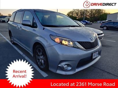 Used 2014 Toyota Sienna SE