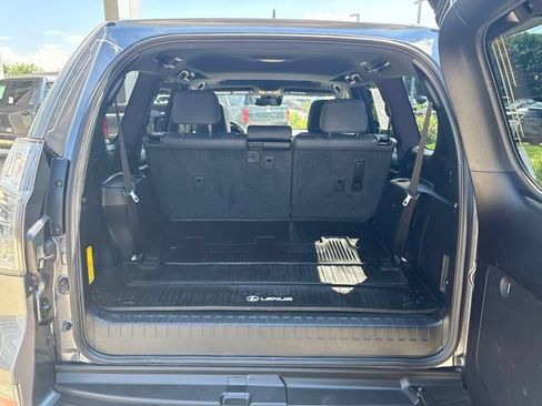 Used 2020 Lexus GX 460 Premium w/ Premium Package AWD/4WD image 31
