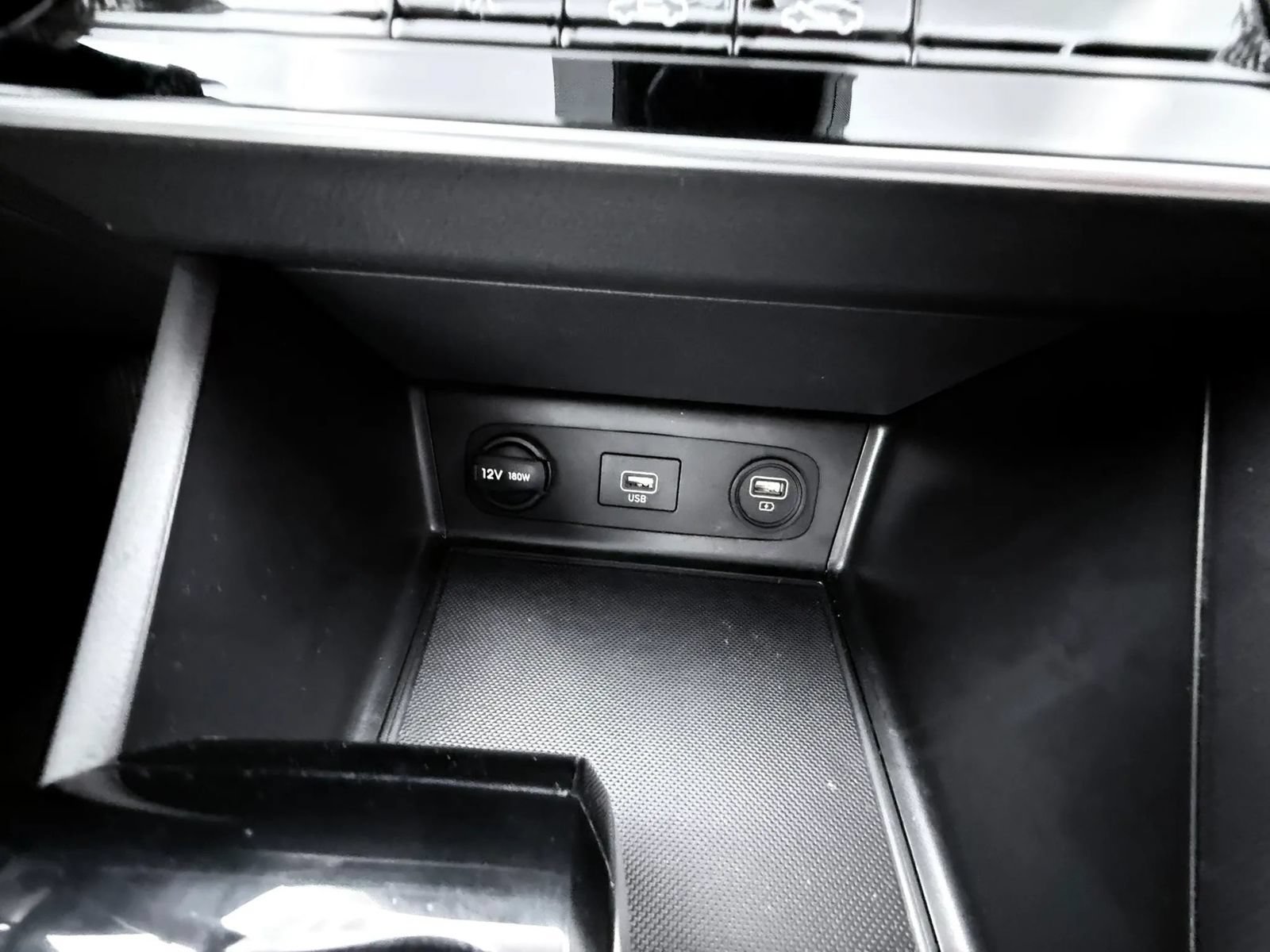 Used 2023 Hyundai Sonata SE FWD image 18