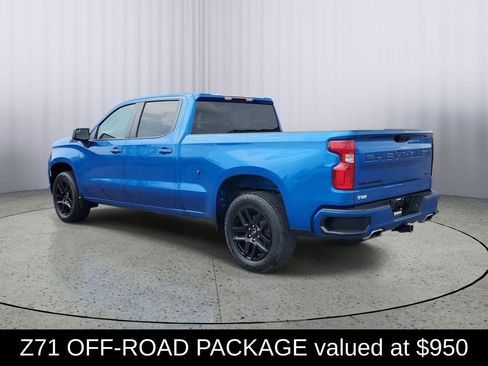 Used 2023 Chevrolet Silverado 1500 RST w/ Z71 Off-Road Package AWD/4WD image 5