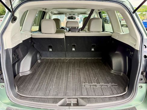 Used 2014 Subaru Forester 2.5i Touring AWD/4WD image 10