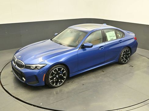 New 2026 BMW 330i Sedan w/ M Sport Package image 34