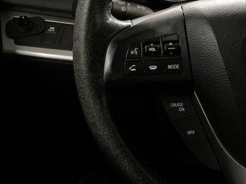 Used 2013 MAZDA MAZDA3 Touring FWD image 19