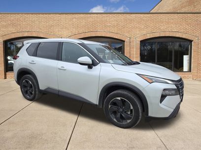 Used 2024 Nissan Rogue SV