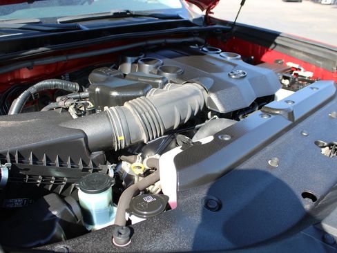 Used 2024 Toyota 4Runner SR5 RWD image 32