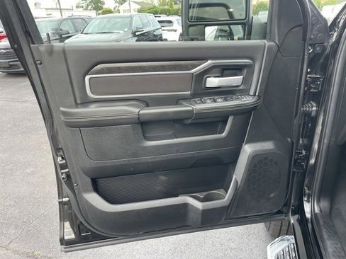 Used 2024 RAM 2500 Big Horn w/ Bed Utility Group image 15