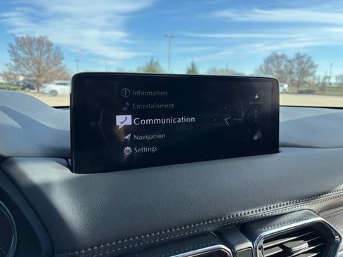 Used 2025 MAZDA CX-5 Carbon Edition image 26