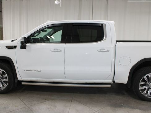 Used 2023 GMC Sierra 1500 Denali w/ Denali Reserve Package AWD/4WD image 6