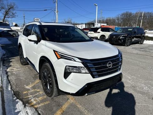 Certified 2025 Nissan Rogue Platinum w/ Tech Package AWD/4WD image 2