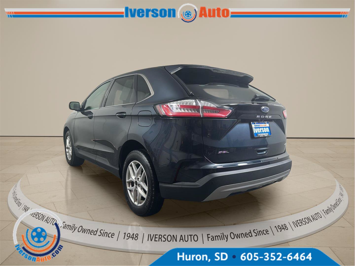 Used 2024 Ford Edge SEL w/ Convenience Package AWD/4WD image 6