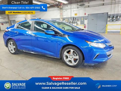 Used 2018 Chevrolet Volt LT FWD image 5