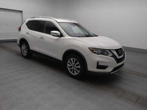 Used 2020 Nissan Rogue SV FWD image 11