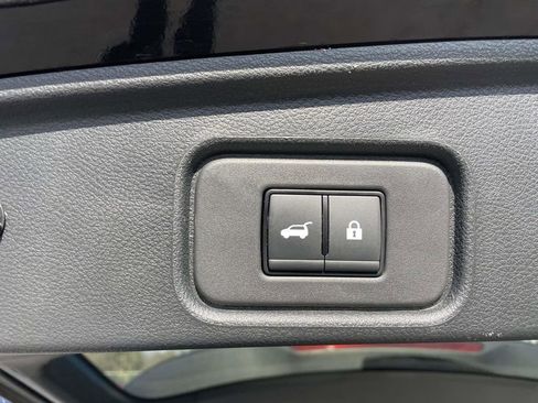 Used 2024 Nissan Pathfinder Platinum w/ Cargo Package image 49