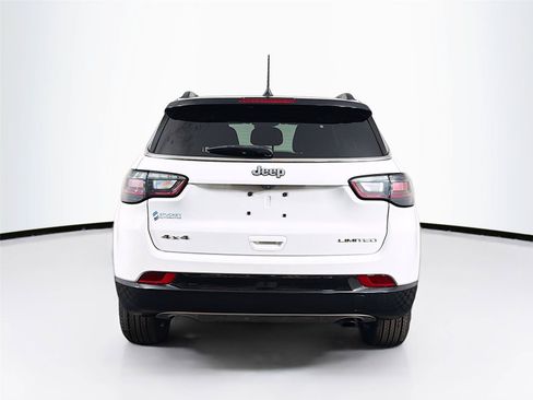 Used 2023 Jeep Compass Limited w/ Elite Group AWD/4WD image 10