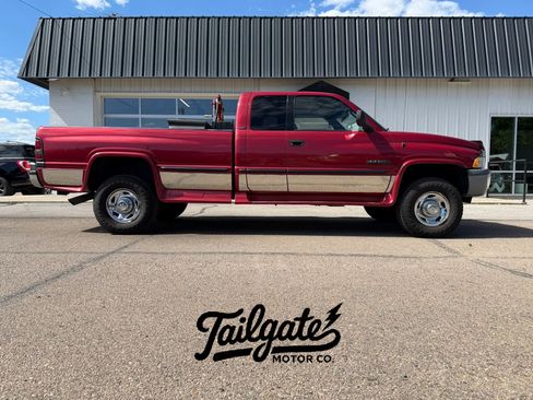 Used 1999 Dodge Ram 2500 Truck 4x4 Quad Cab image 1