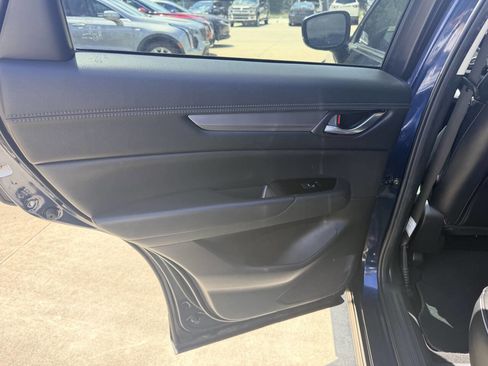 Used 2025 MAZDA CX-5 AWD 2.5 S w/ Select Package image 12