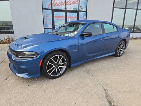Used 2023 Dodge Charger R/T RWD image 4