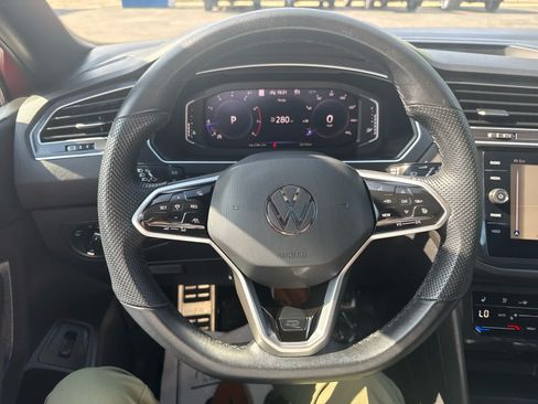 Used 2024 Volkswagen Tiguan SEL R-Line AWD/4WD image 20