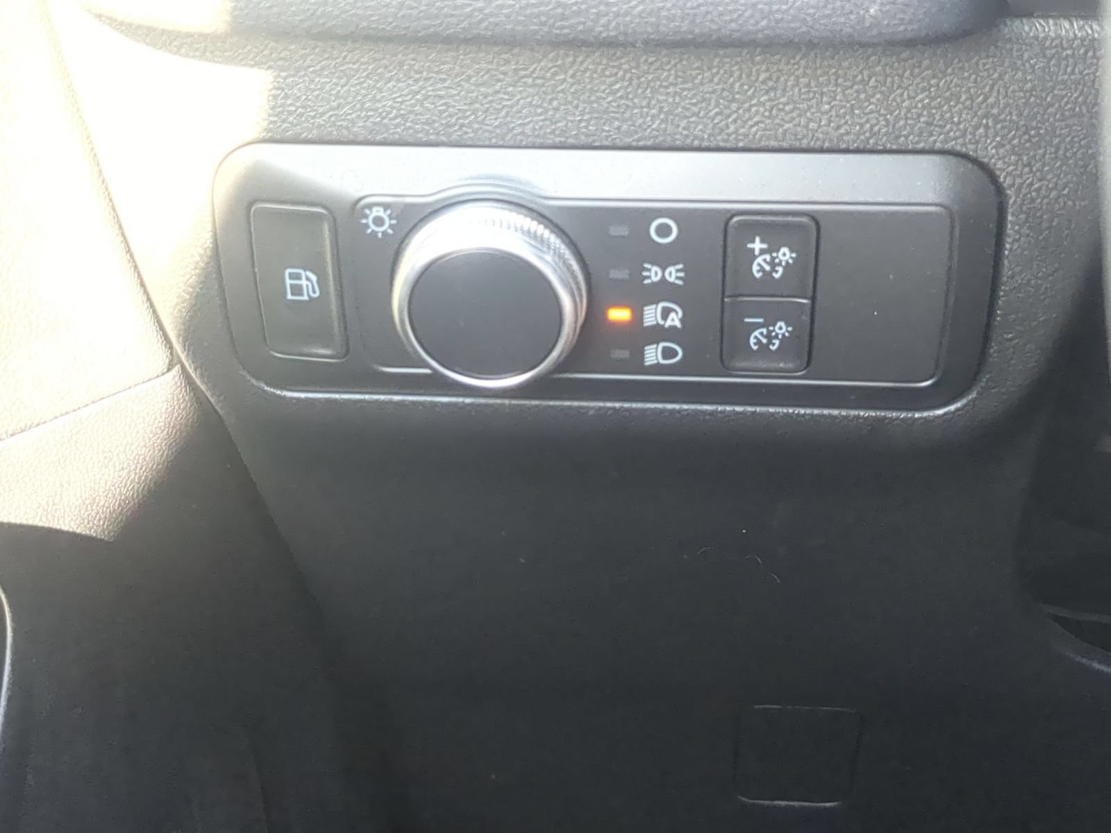Certified 2022 Ford Escape SE AWD/4WD image 15