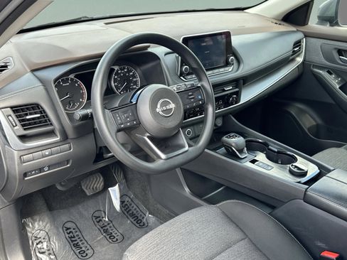 Certified 2023 Nissan Rogue SV image 19