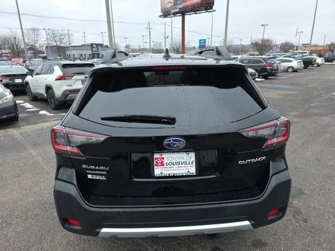 Used 2023 Subaru Outback Limited image 6