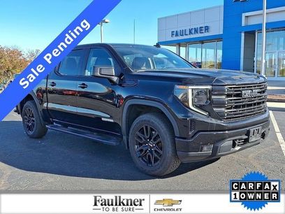 Certified 2022 GMC Sierra 1500 Elevation w/ LPO, Elevation Black Package