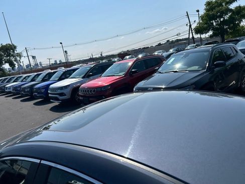 Used 2025 MAZDA MAZDA3 s AWD/4WD image 5