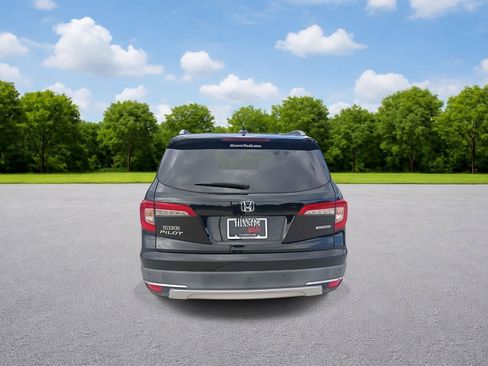 Used 2019 Honda Pilot Touring image 6
