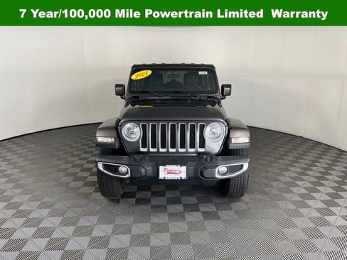Used 2021 Jeep Wrangler Unlimited Sahara w/ Dual Top Group AWD/4WD image 2