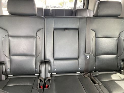 Used 2020 GMC Yukon SLT w/ Open Road Package RWD image 28
