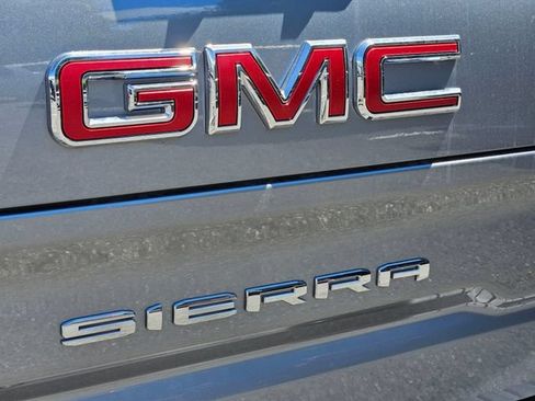 New 2026 GMC Sierra 1500 SLT w/ SLT Premium Package AWD/4WD image 13